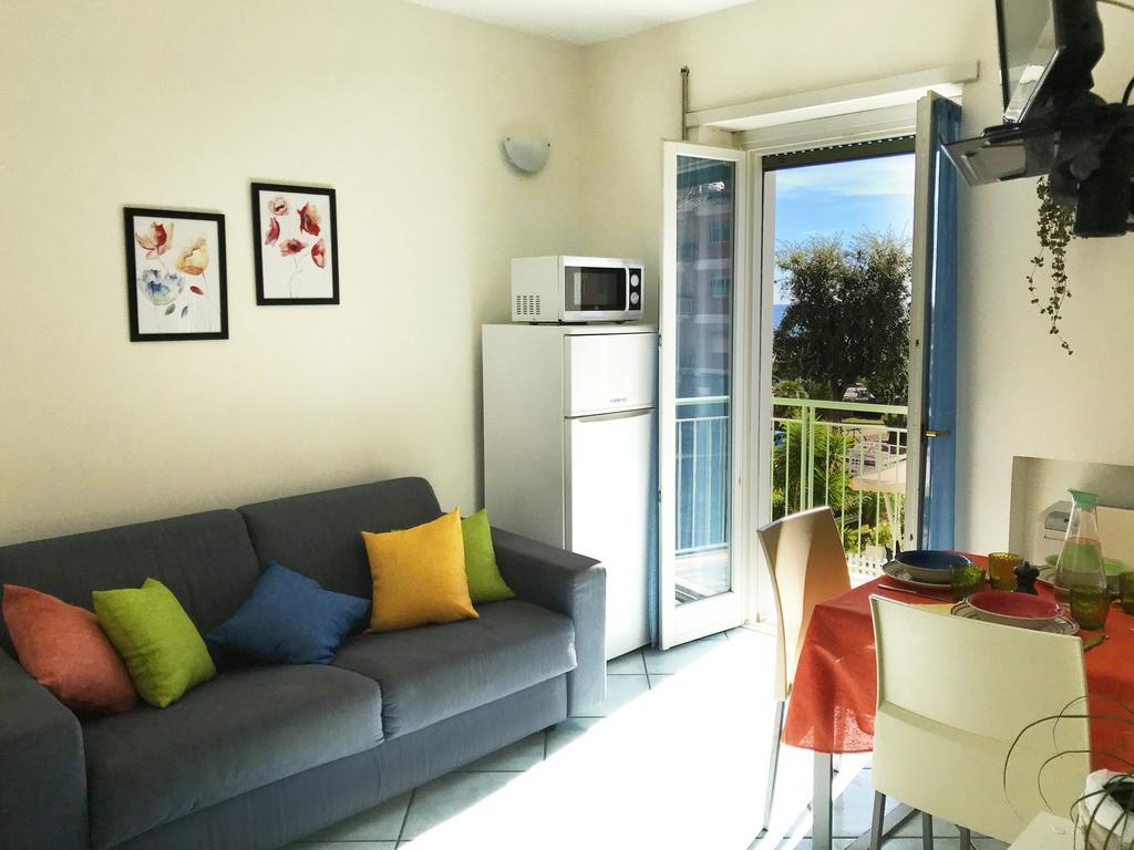 Residence Marconi Terracina Kültér fotó
